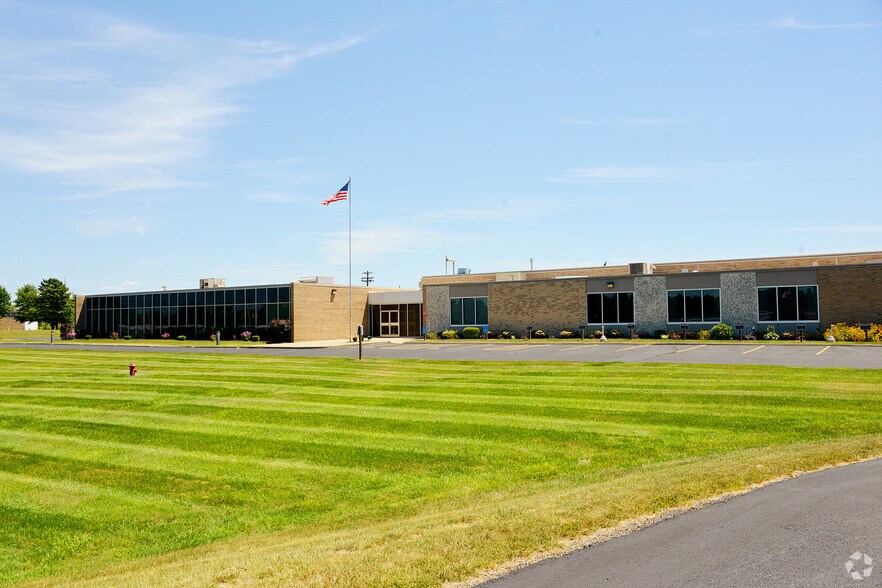 More Photos Of 7375 Industrial Rd, Florence Warehouse For Sale