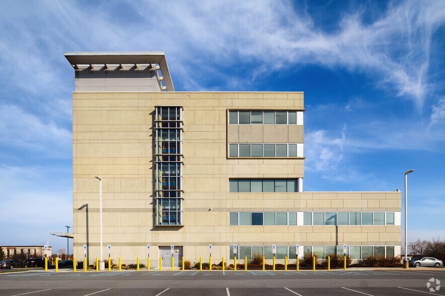 More Photos Of 8800 Tinicum Blvd, Philadelphia Office For Lease