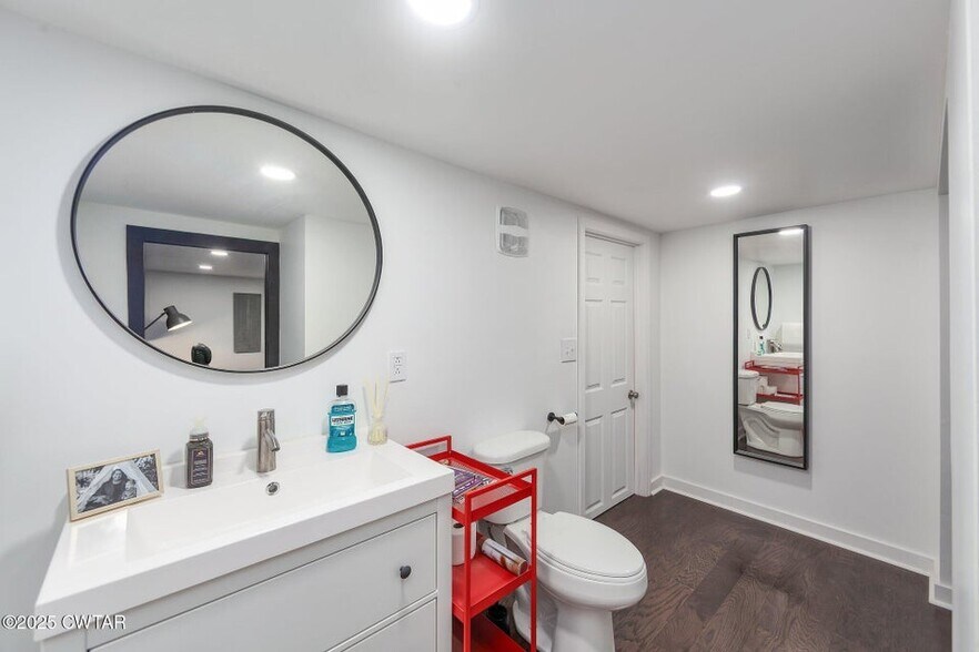 More Photos Of 56 Lee Ave, McKenzie Office Residential For Sale