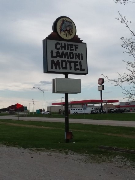 More Photos Of 2010 E Main St, Lamoni Hotel For Sale