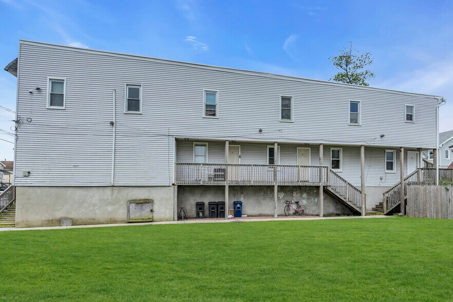 More Photos Of 3 Oceanview Ave, Keansburg Apartments For Sale