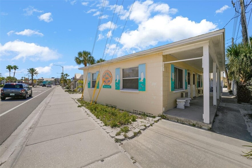 More Photos Of 13062 Gulf Blvd, Madeira Beach Land For Sale