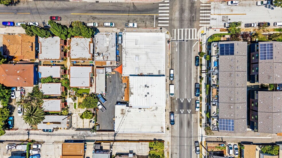 More Photos Of 586 W Avenue 28, Los Angeles Warehouse For Lease
