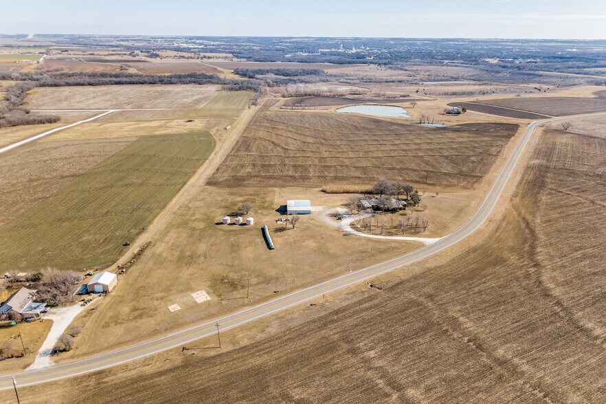 More Photos Of 309 Fm 309, Hillsboro Land For Sale