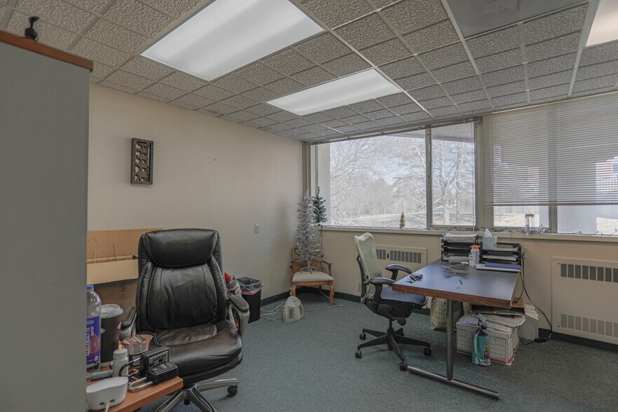 More Photos Of 2801 N 7th St, Wausau Medical For Sale