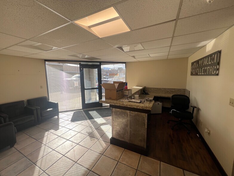 More Photos Of 250 Plymouth Ave, Salt Lake City Showroom For Sale