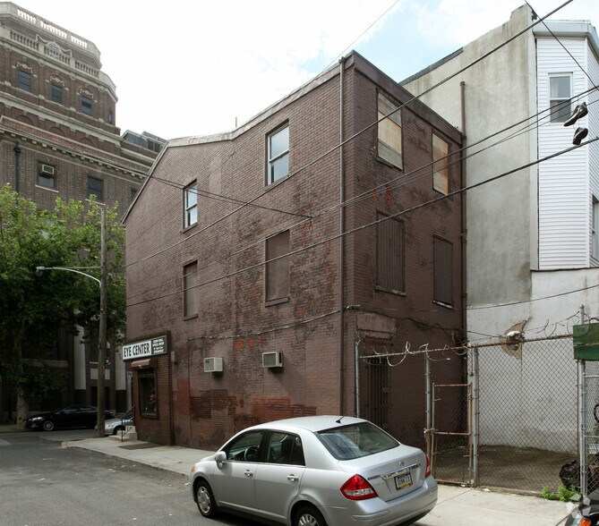 More Photos Of 1414 S 5th St, Philadelphia Storefront Retail Residential For Sale