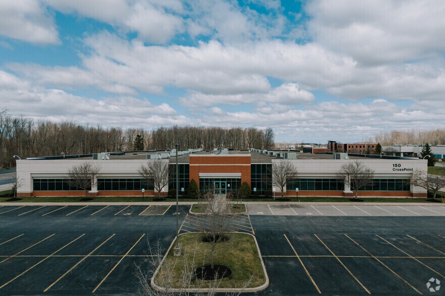 More Photos Of 150 CrossPoint Pky, Amherst Office For Lease