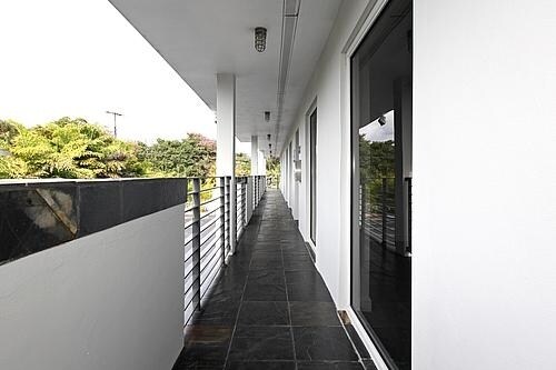More Photos Of 6330 Manor Ln, South Miami Office For Lease