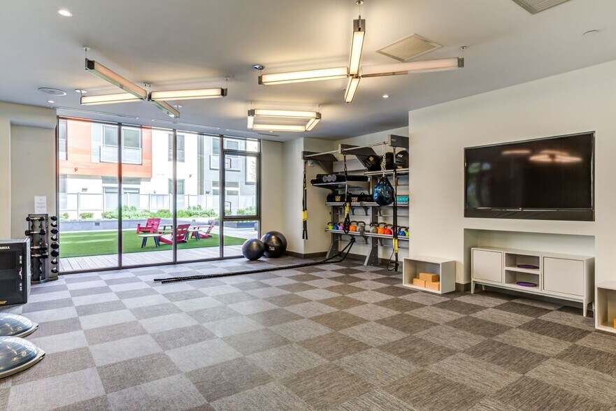 More Photos Of 190 Pleasant St, Malden Apartments For Lease