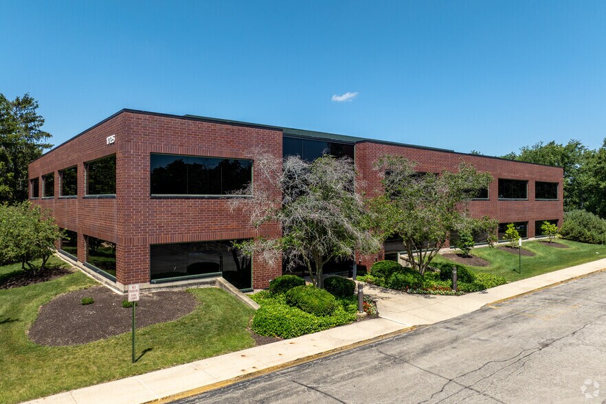 Primary Photo Of 1725 S Naperville Rd, Wheaton Medical For Lease