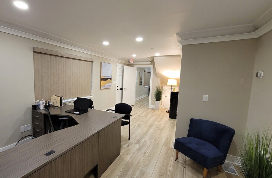More Photos Of 4651 Roswell Rd NE, Atlanta Medical For Lease