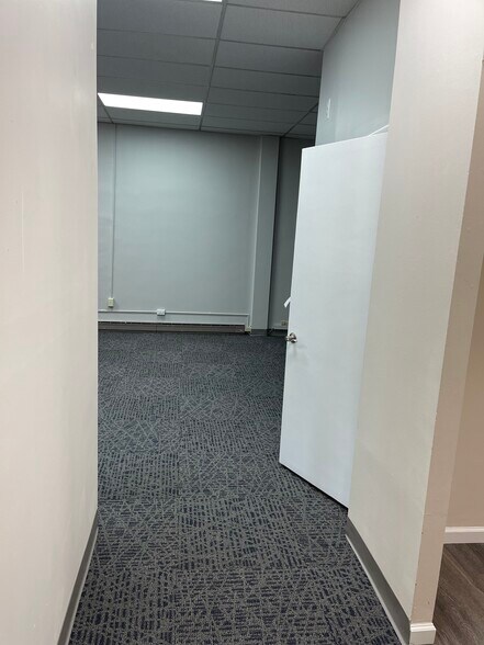 More Photos Of 50 S Penn St, Hatboro Office Residential For Lease