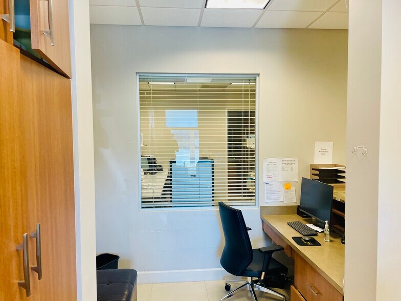 More Photos Of 1600 N Federal Hwy, Pompano Beach Medical For Lease