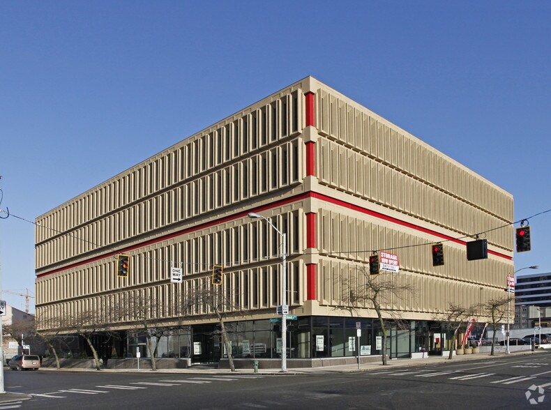 More Photos Of 1800 Terry Ave, Seattle Self Storage For Lease