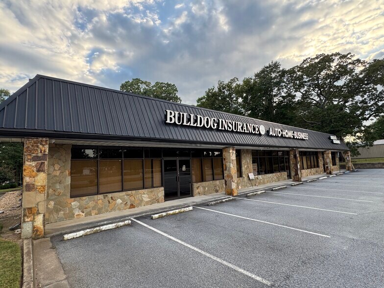 Primary Photo Of 713 Forest Pky, Forest Park Medical For Lease