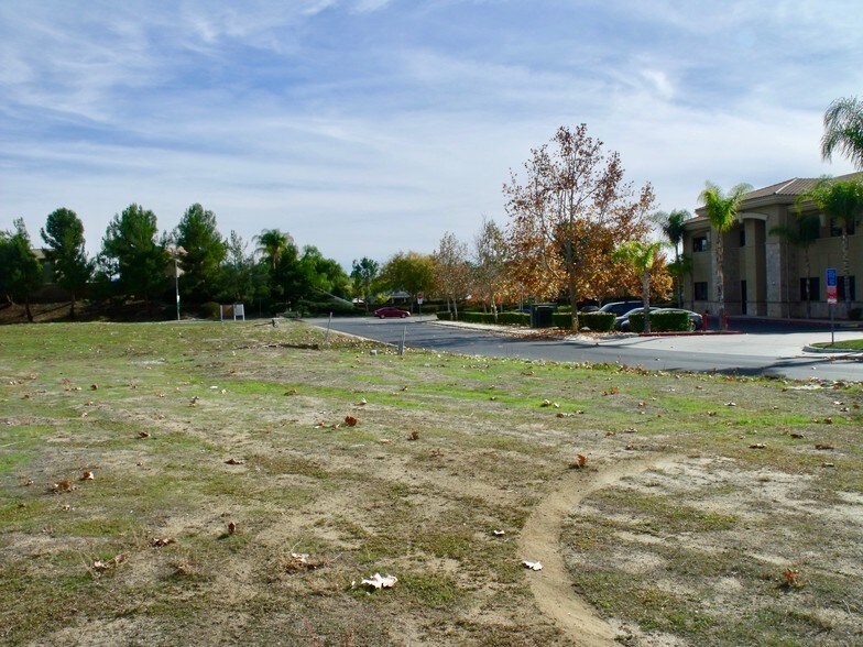 More Photos Of Date St, Temecula Land For Lease