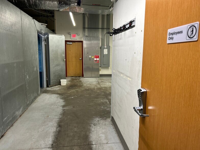 More Photos Of 2400 Roby Rd, Stoughton Service Station For Sale