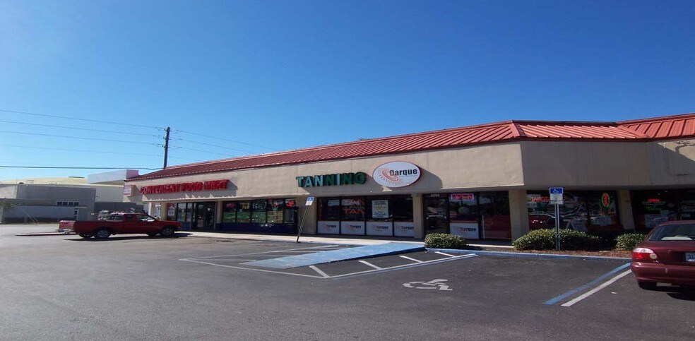 More Photos Of 6200-6384 66th St N, Pinellas Park General Retail For Sale