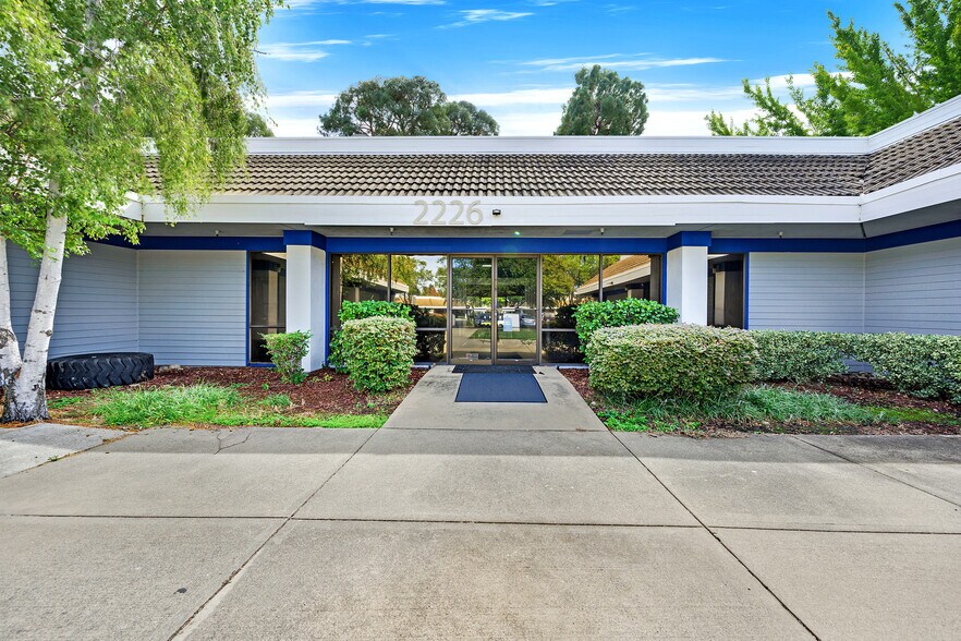 More Photos Of 2220-2228 Camino Ramon, San Ramon Loft Creative Space For Sale
