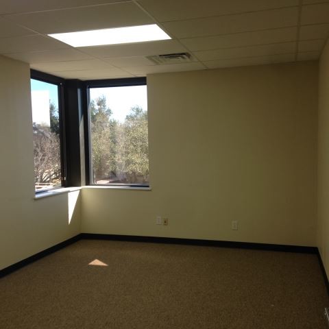 More Photos Of 10816 Crown Colony Dr, Austin Office For Lease