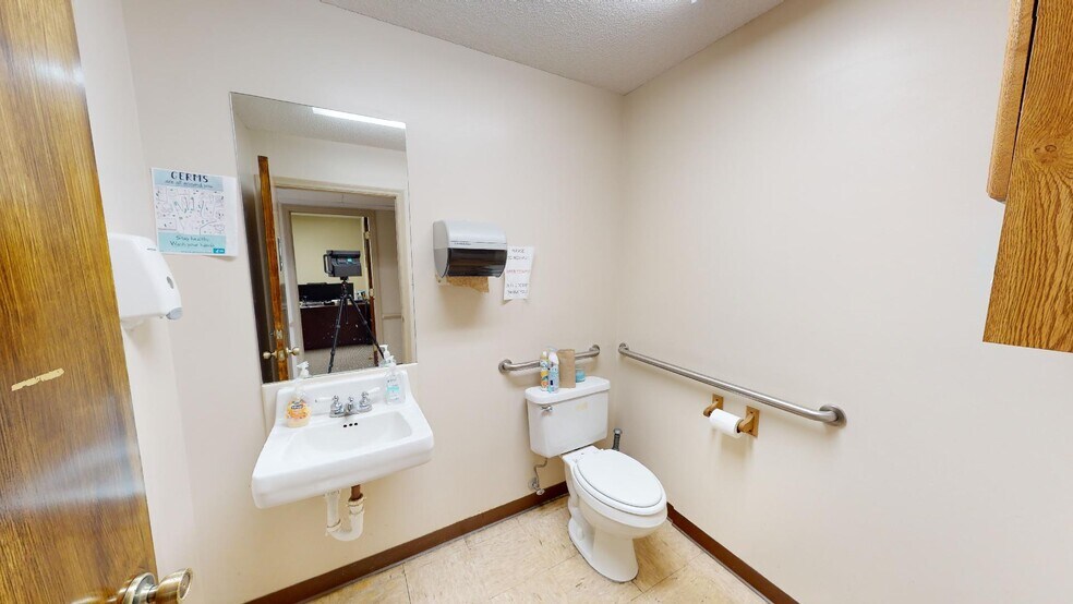 More Photos Of 2773 Marshall Dr, Tifton Warehouse For Sale