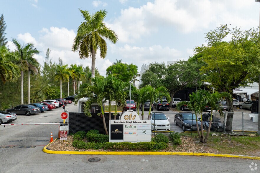 More Photos Of 1500 NW 95th Ave, Miami Warehouse For Lease