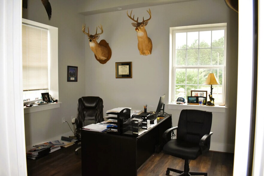 More Photos Of 755 Lee St, Alexander City Office For Lease