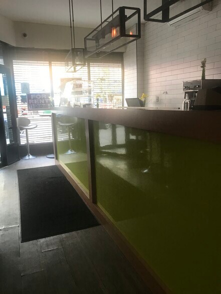 More Photos Of 1416 Avenue J, Brooklyn Restaurant For Lease