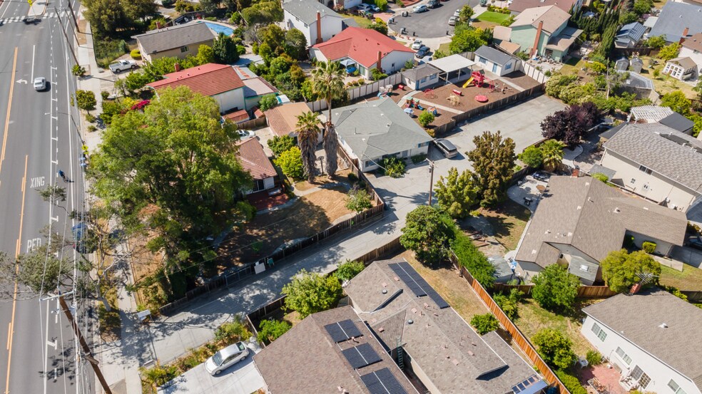 Primary Photo Of 1133 Piedmont Rd, San Jose Schools For Sale