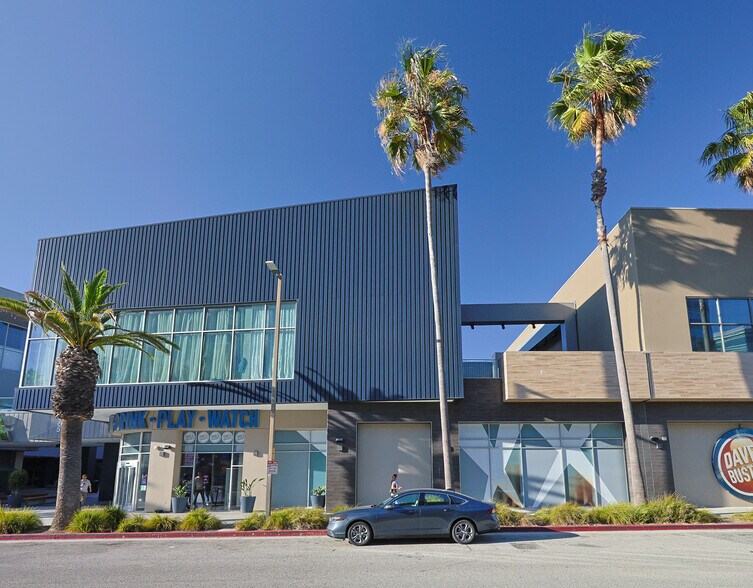 More Photos Of 6081 Center Dr, Los Angeles Unknown For Lease