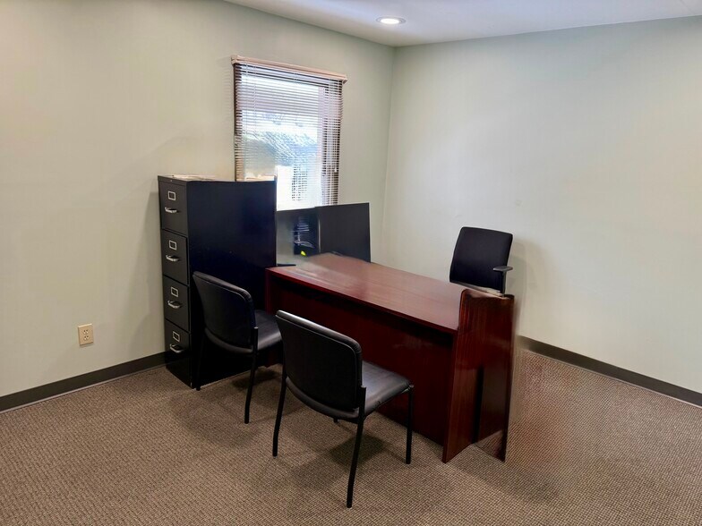 More Photos Of 4245 S A St, Richmond Medical For Lease