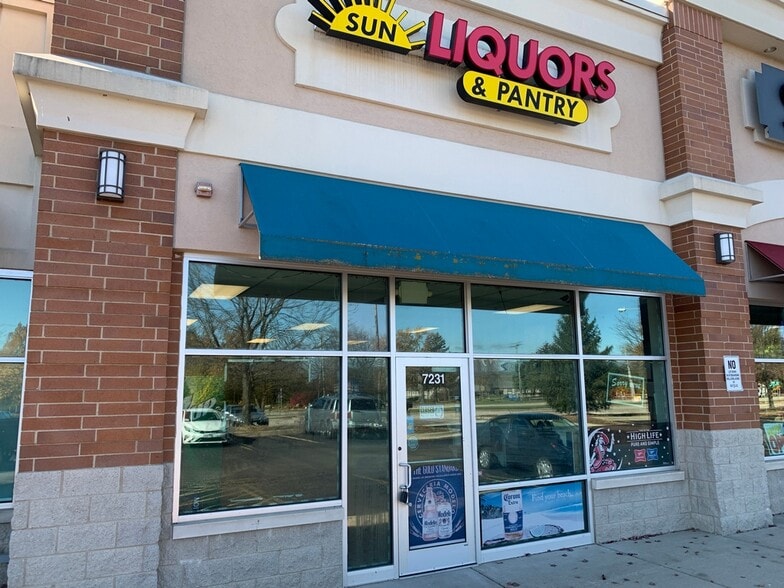 More Photos Of 7221 State Park Rd, Fox Lake Unknown For Lease