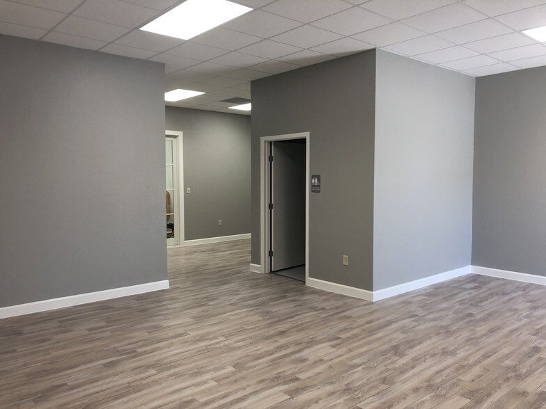 More Photos Of 26797 Hanna Rd, Conroe Unknown For Lease