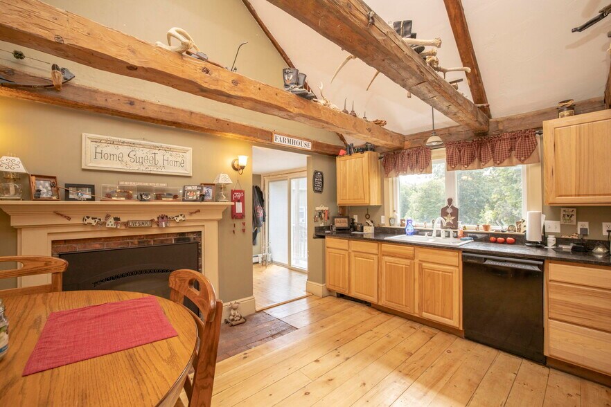 More Photos Of 121 Wood St, Middleborough Storefront Retail Residential For Sale