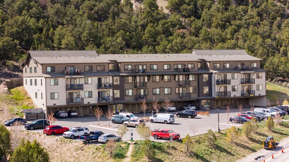 Primary Photo Of 435 Eby Creek Rd, Eagle Apartments For Sale