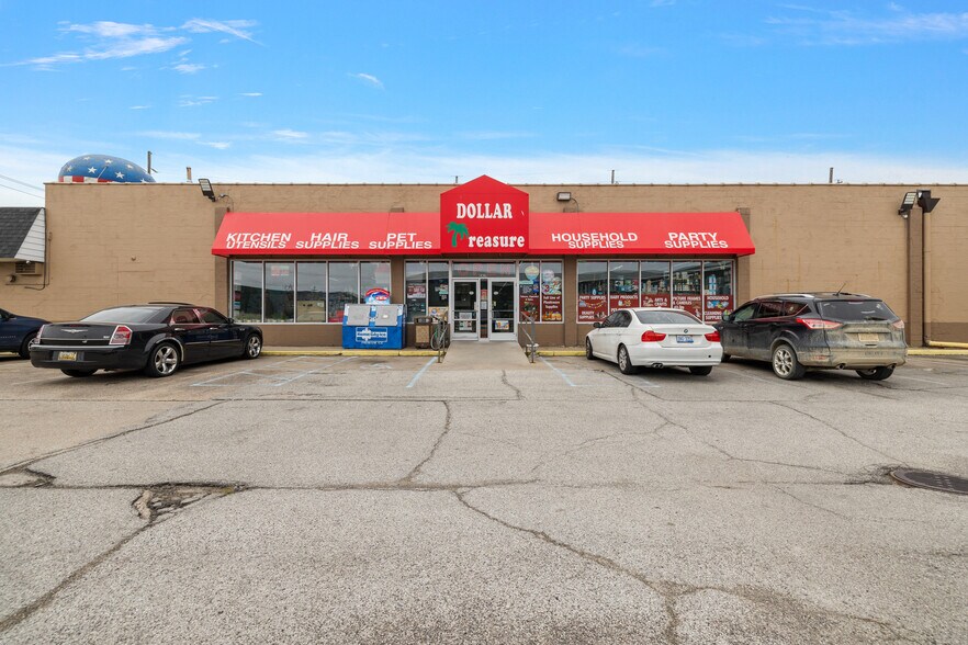 More Photos Of 2419 Lapeer Rd, Port Huron General Retail For Sale