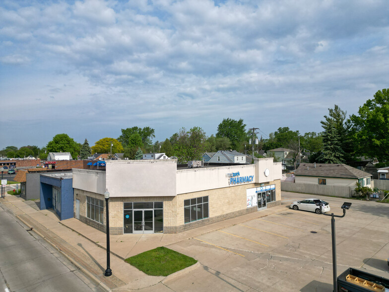 Primary Photo Of 1055-1059 E 9 Mile Rd, Hazel Park Freestanding For Sale