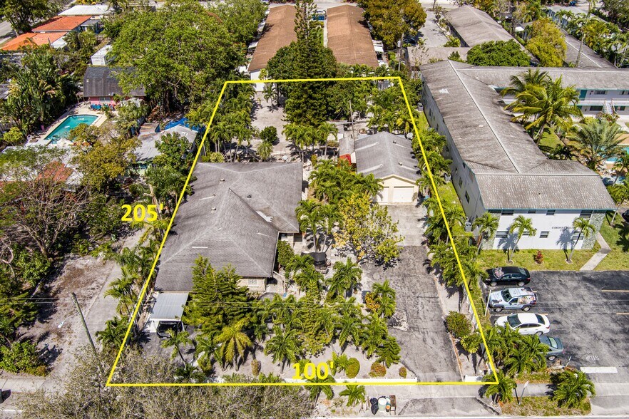More Photos Of 2323 Polk St, Hollywood Land For Sale