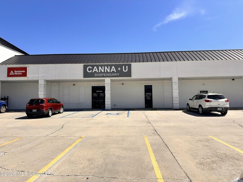 Primary Photo Of 4405 E Aloha Dr, Diamondhead Storefront Retail Office For Lease