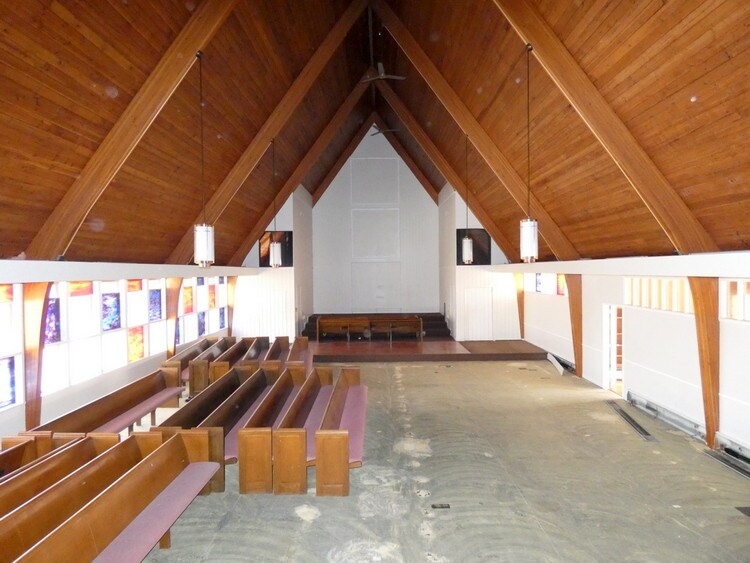 More Photos Of 2316 Corunna Rd, Flint Religious Facility For Lease