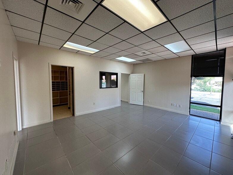 More Photos Of 1280 Hawkins Blvd, El Paso Office For Lease
