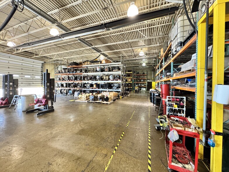 More Photos Of 450 N Enterprise Blvd, Lebanon Warehouse For Sale