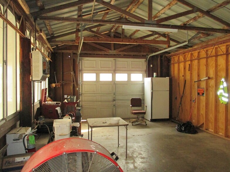 More Photos Of 3970 Camden Hwy hwy, Dalzell Land For Sale