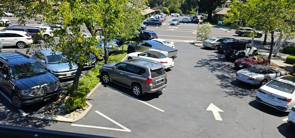 More Photos Of 3197 Danville blvd, Alamo General Retail For Sale