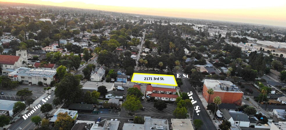 More Photos Of 2171 3rd St, La Verne Auto Repair For Sale