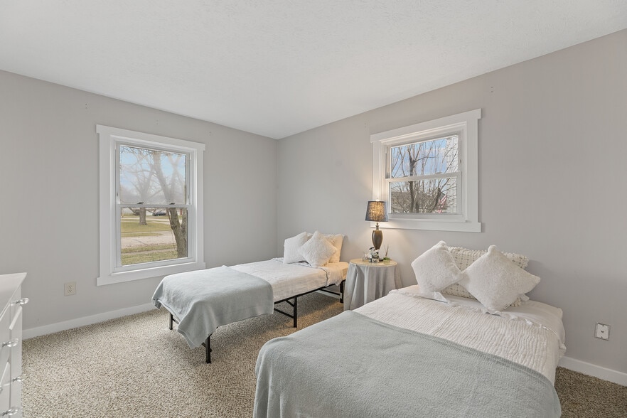 More Photos Of , Mason Specialty For Sale