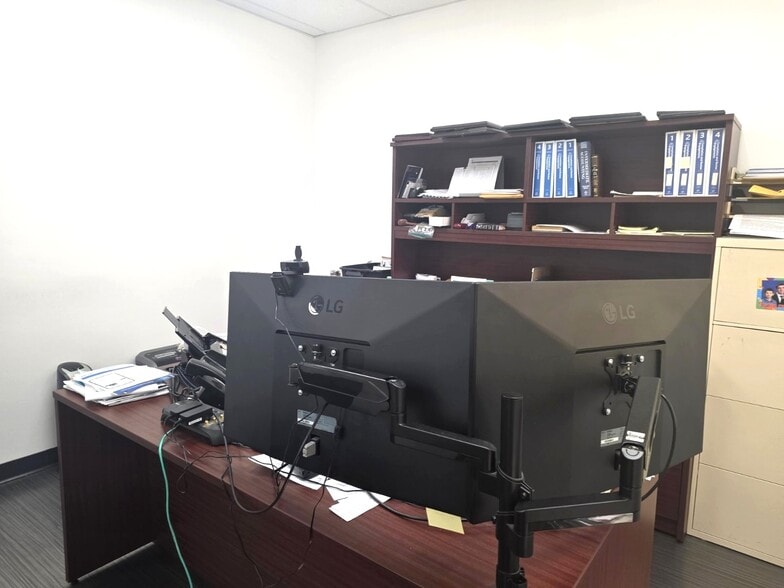 More Photos Of 1 Executive Blvd, Suffern Office For Lease