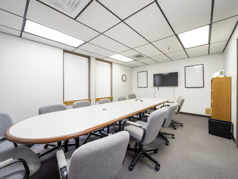 More Photos Of 6717 S 61st West Ave, Tulsa Manufacturing For Sale