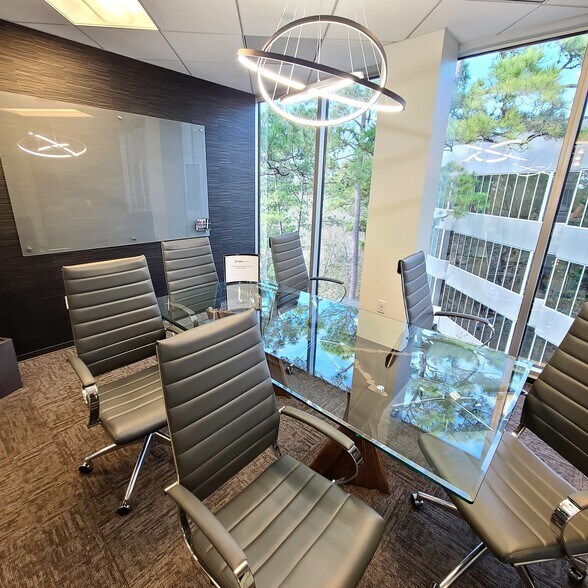 More Photos Of 2001 Timberloch, The Woodlands Coworking Space